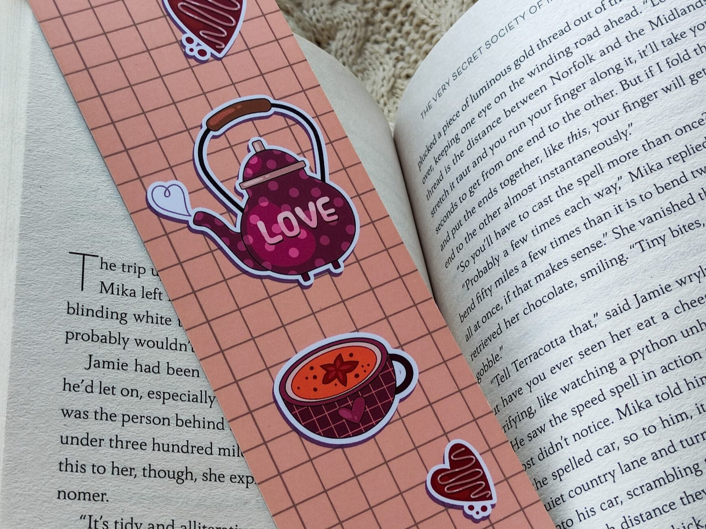 Cozy Hygge Bookmark – Warm & Minimalist Design – Comfort Gift for Book Lovers – Aesthetic Book Accessory – Single Bookmark